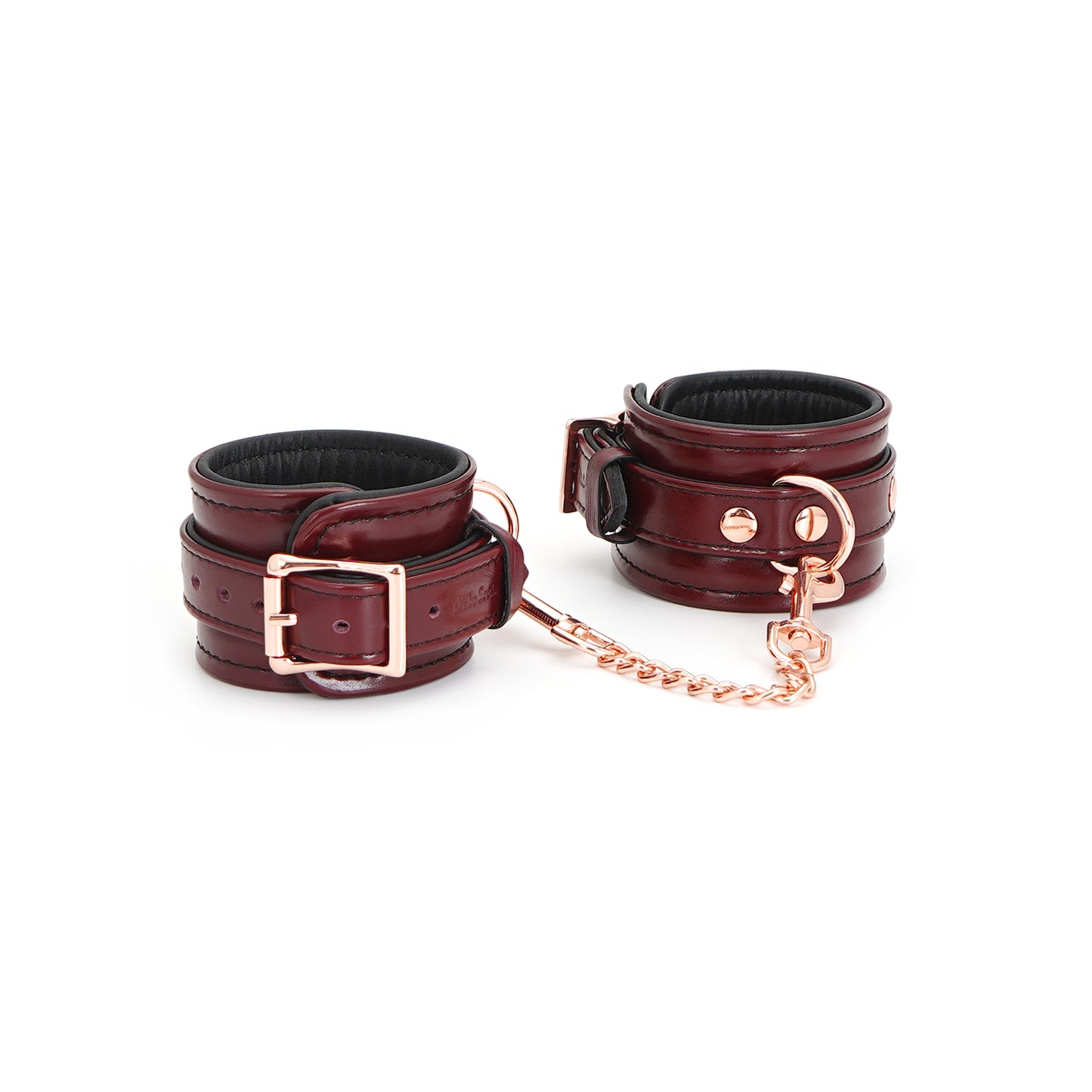 Manette - Wine Red